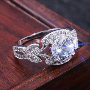 Round Diamond Anillos Retro Flower Silver Vintage Ring for Women, VIP207